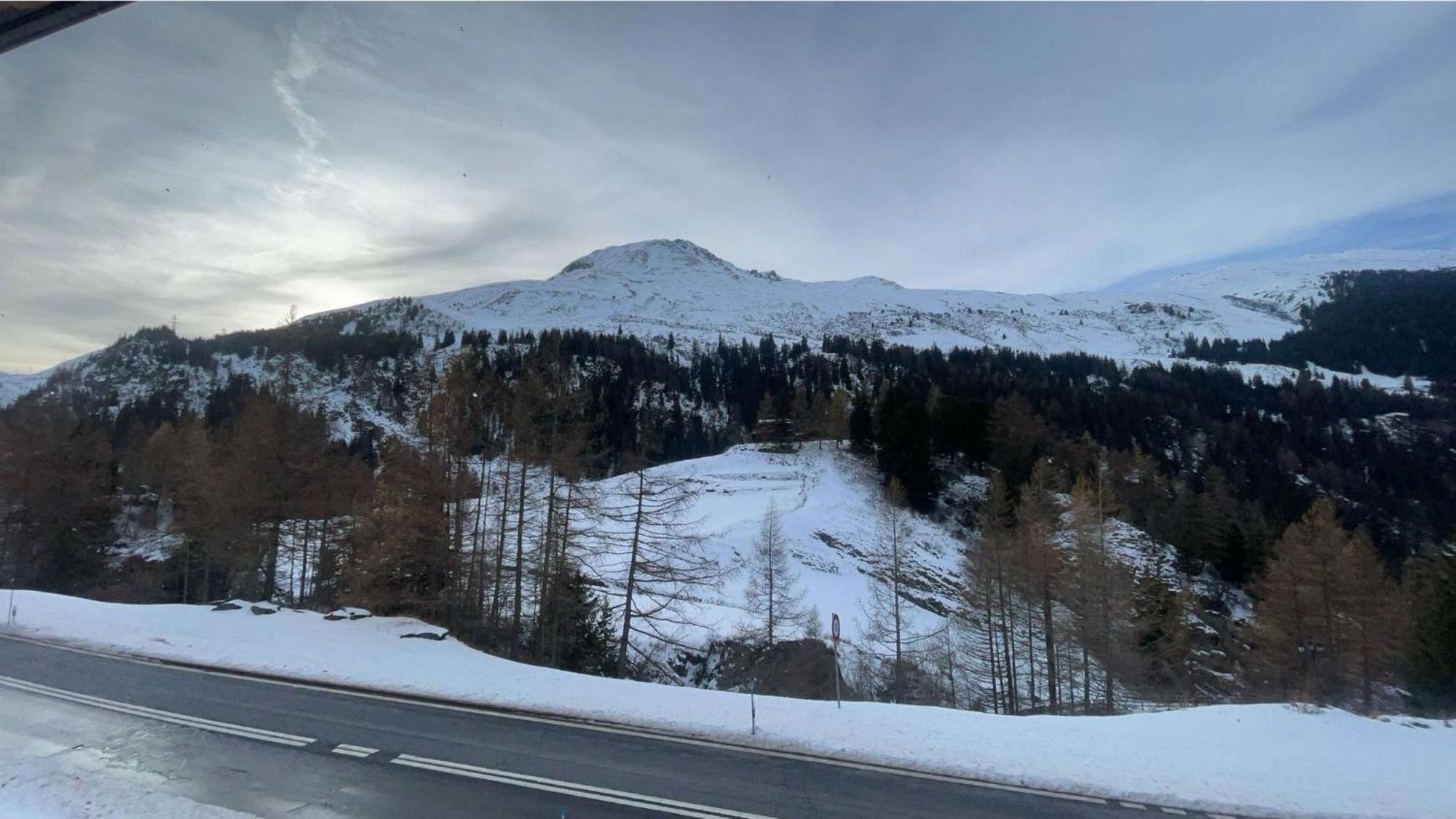 Apartamento Les Nis Bourg-Saint-Pierre Exterior foto